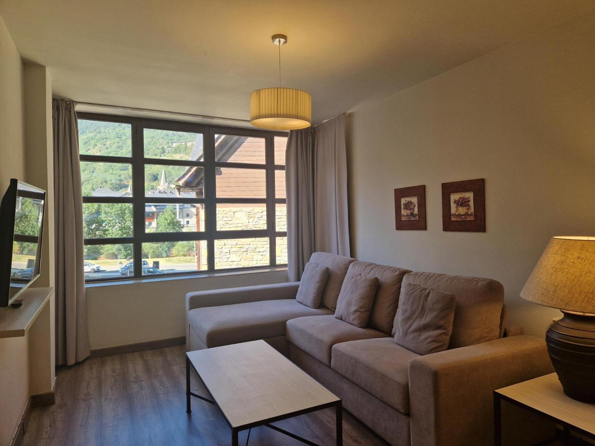 Eth Palai Apart otel Vielha Dış mekan fotoğraf