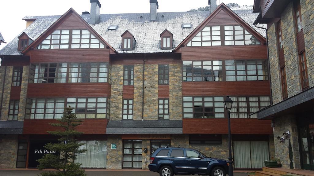 Eth Palai Apart otel Vielha Dış mekan fotoğraf